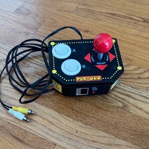 Pac-Man Arcade Game - Connects to TV to play